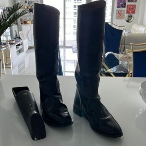 Riding Boots Men black leather size 9.5 gently used.